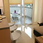 Lägenhet Apartament Na Pradze *