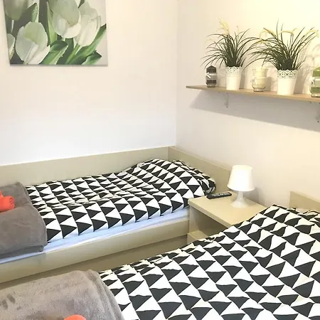Lägenhet Apartament Na Pradze *