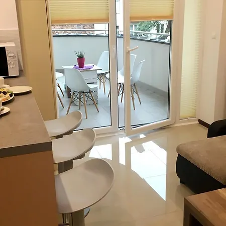 Lägenhet Apartament Na Pradze *